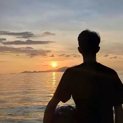 钱向珊